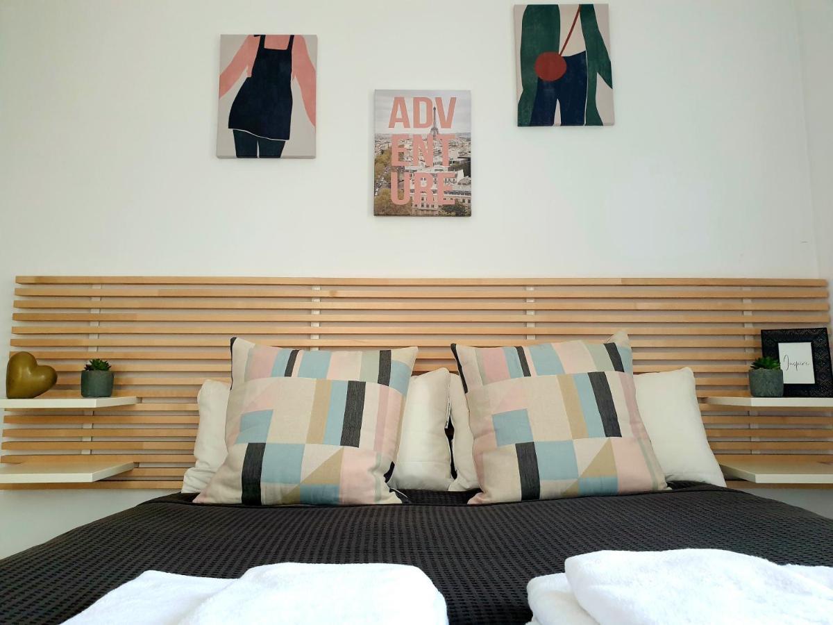 Sherryflat Neira - Parking Apartment